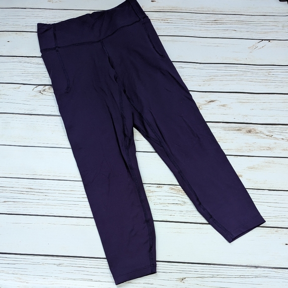 UA Under Armour Meridian Ankle Leggings - Picture 5 of 10